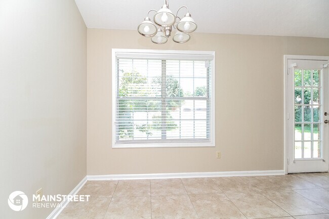 Foto del edificio - 2533 Jeffries Cove