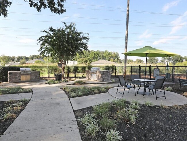 Barbecue Picnic Area - Post House North