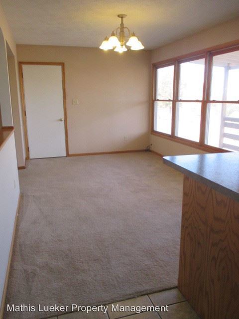 Foto del edificio - 7125 McGeorge Rd