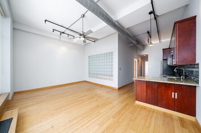 Building Photo - 689 Luis M Marin Boulevard Unit 1110