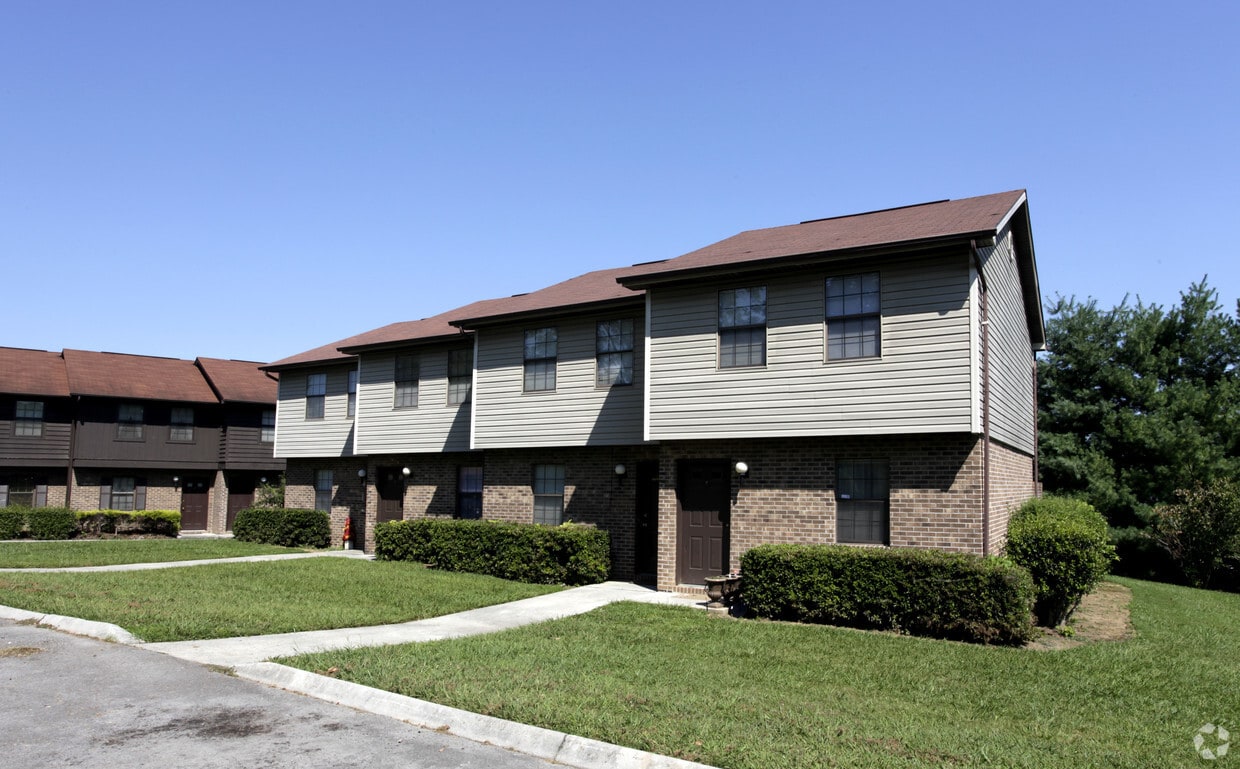 7228 Old Clinton Pike, Knoxville, TN 37921 Apartments in Knoxville