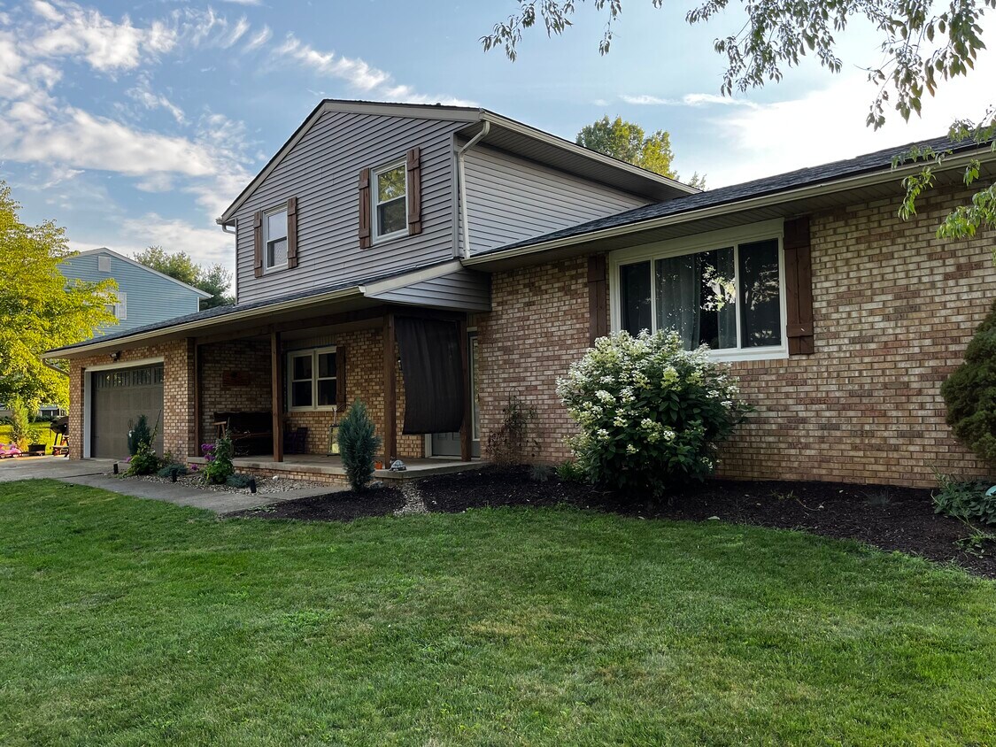 Foto principal - 10653 Mogadore Ave NW
