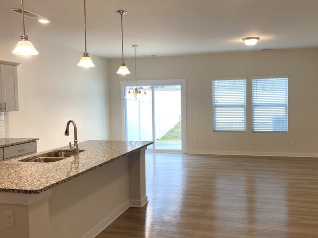 Building Photo - 4113 Ahan Dr