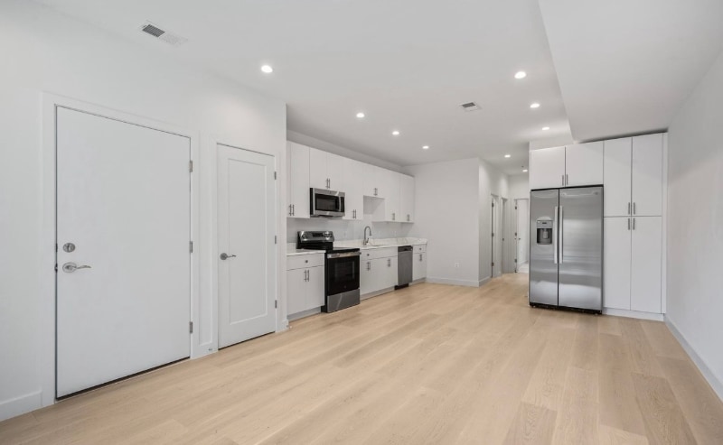 Photo - 5508 Clay Pl NE (Washington, DC)