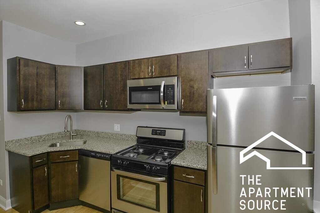 Foto principal - 2958 N Washtenaw Ave