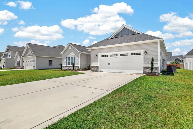 Building Photo - 278 Crossroads Store Dr