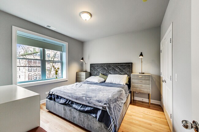 Foto del edificio - 5117 S Kenwood Ave