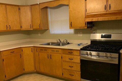 Foto del edificio - 2111 Clark Ave