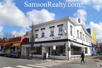 Building Photo - 223 Thayer St
