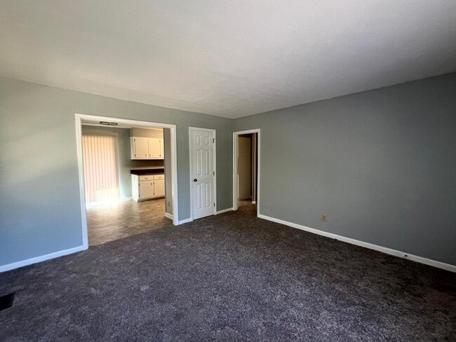Building Photo - 809 Durwood Drive~Rollingwood