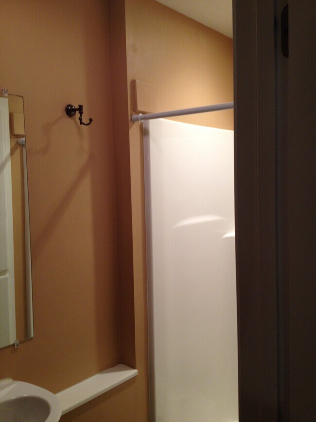 278 Gilmore Rd, Moss Bluff, LA 70611 Townhouse for Rent in Moss Bluff