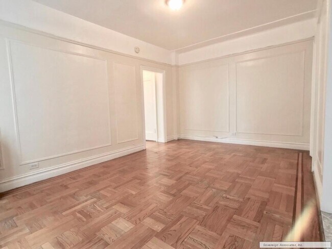 Building Photo - 114-116 West 238th Street