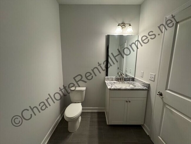 Foto del edificio - New Construction Single Family Home!