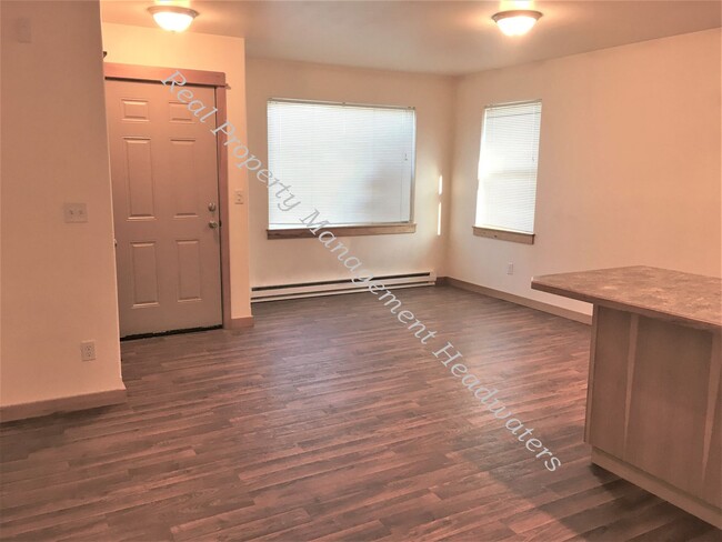 Foto del edificio - Gold Ave. 2147