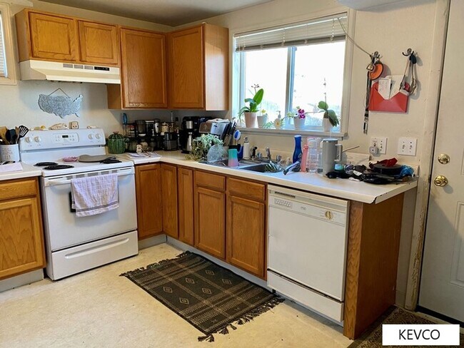 Foto del edificio - 1236 Maple St