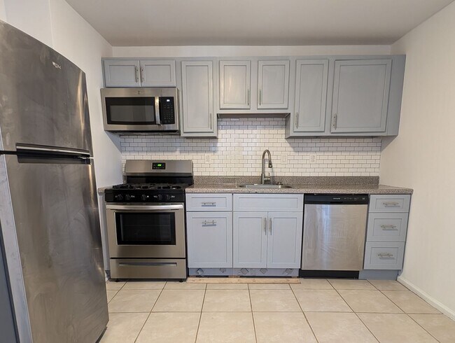 Building Photo - Charming Corner Home in the Heart of Fishtown