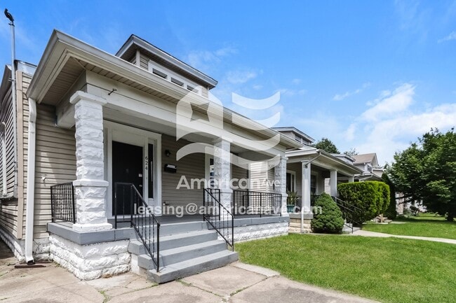 Foto del edificio - 624 S 38th St