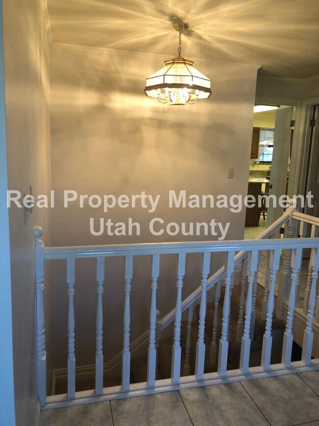 Foto del edificio - Half Off First Months Rent! Spacious Lehi ...