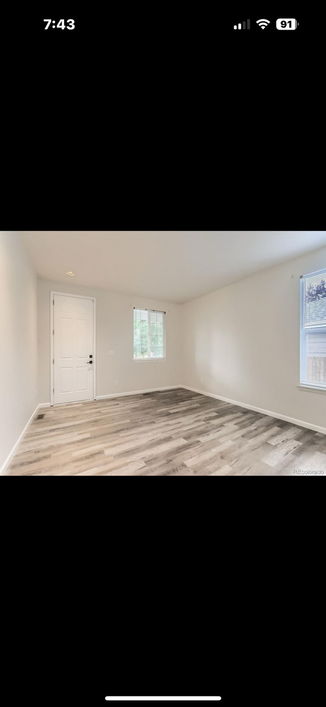 Building Photo - 4948 Spinning Wheel Dr