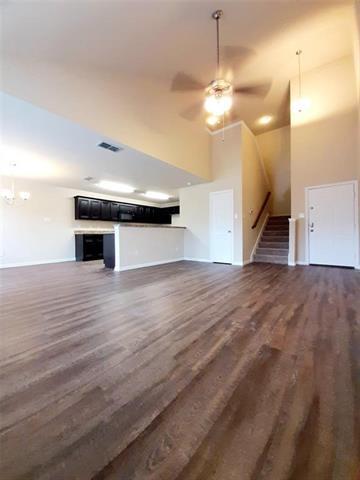 Foto del edificio - 712 River Hill Ln