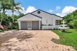 Building Photo - 6 Redford Dr
