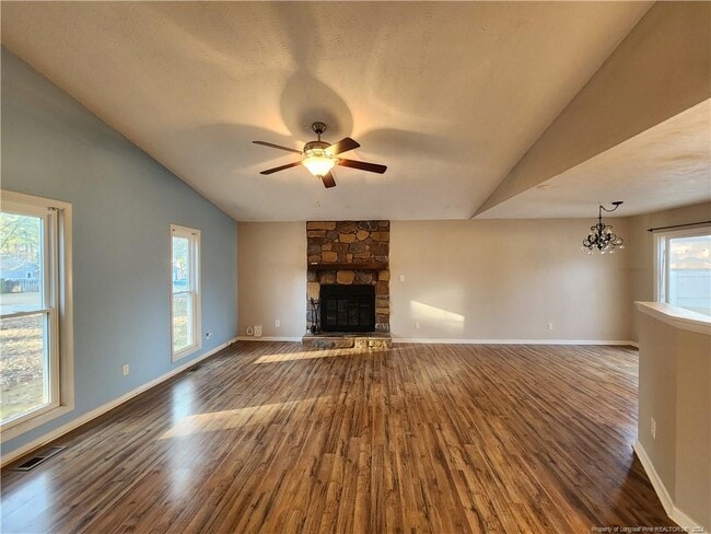 Building Photo - 579 Moriston Rd