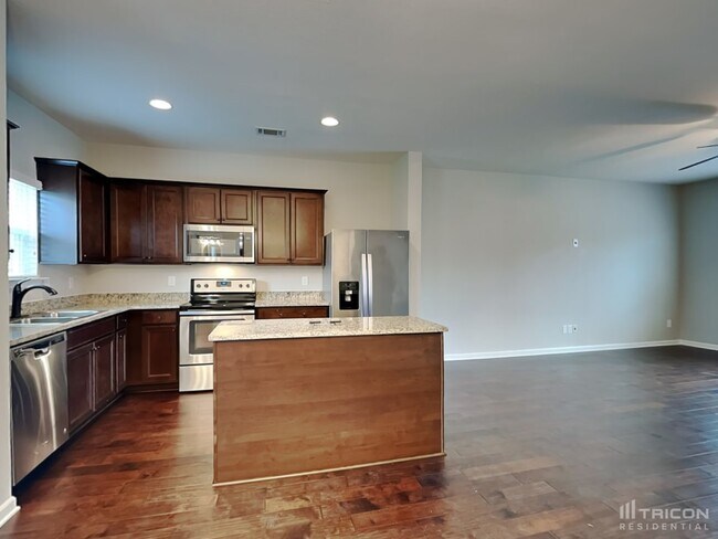 Foto del edificio - 539 Smoky Mountains Dr