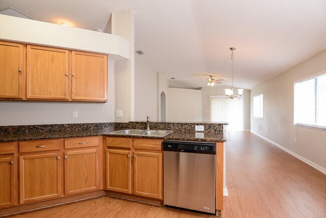 Foto del edificio - 12926 Fieldmoor Ct
