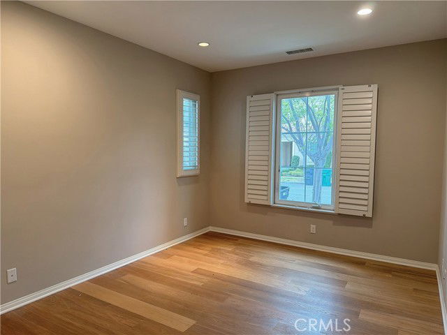 Building Photo - 114 Mountain Violet