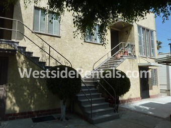 Entrada - 1147 16th St