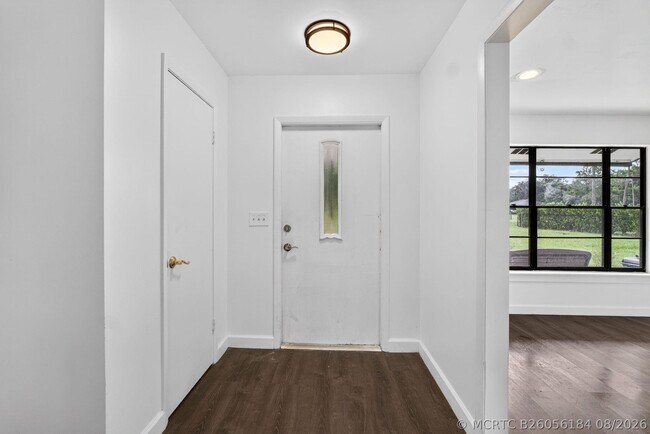 Building Photo - 5989 Coconut Blvd