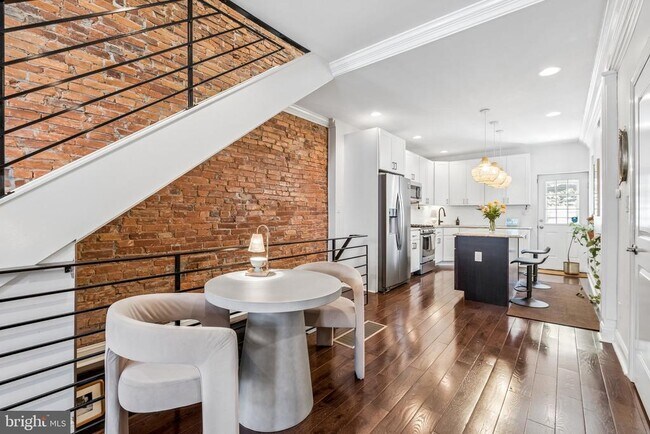 Foto del edificio - 1816 Dickinson St