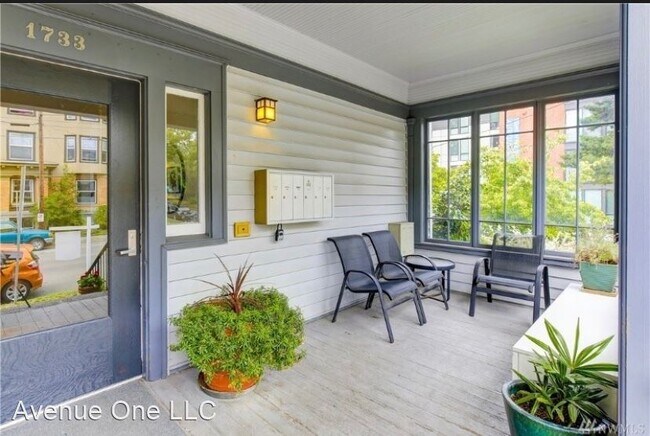 Foto del edificio - 1 br, 1 bath House - 1733 15th Ave. #204