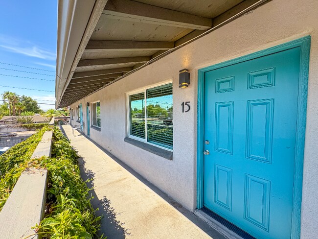 Foto del edificio - 1110 E Highland Ave