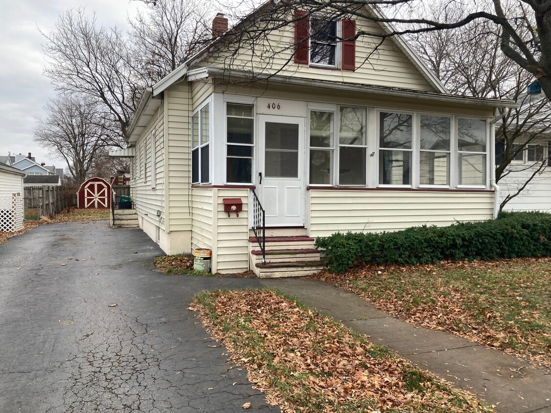 406 Grant St, East Rochester, NY 14445 House Rental in East Rochester