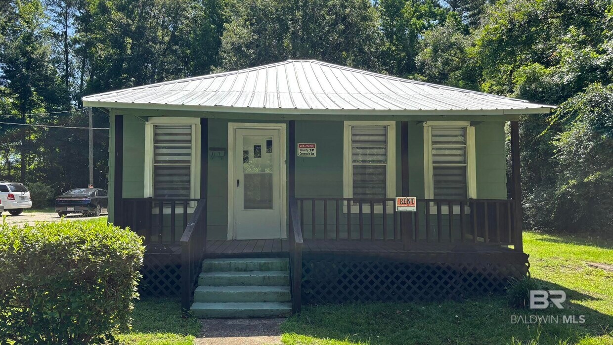 Primary Photo - 117 Abernathy Ave