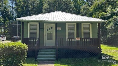 Building Photo - 117 Abernathy Ave