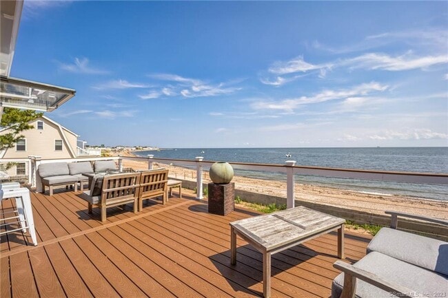 Building Photo - 74 Morgan Ave