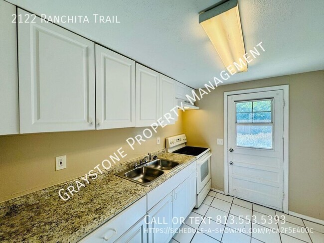 Building Photo - 2122 Ranchita Trail