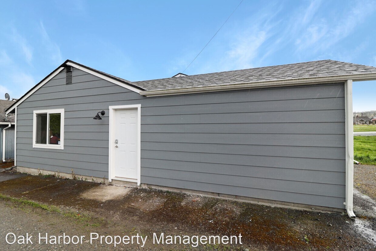 1 br, 1 bath House 814 28th St A House for Rent in Anacortes, WA