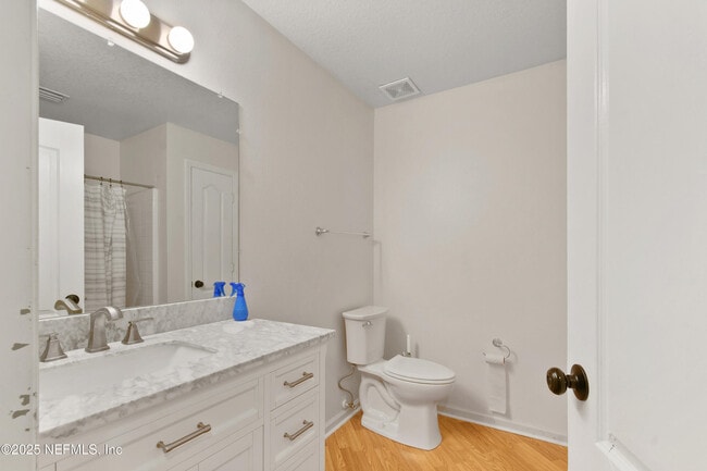 Building Photo - 43 Lindsay Dr