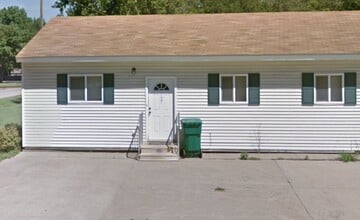 Building Photo - 127 10th St