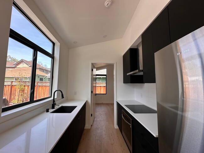 Foto del edificio - 396 N 2nd St