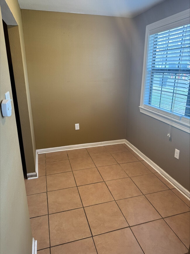 Photo - 16678 S Amite Dr House