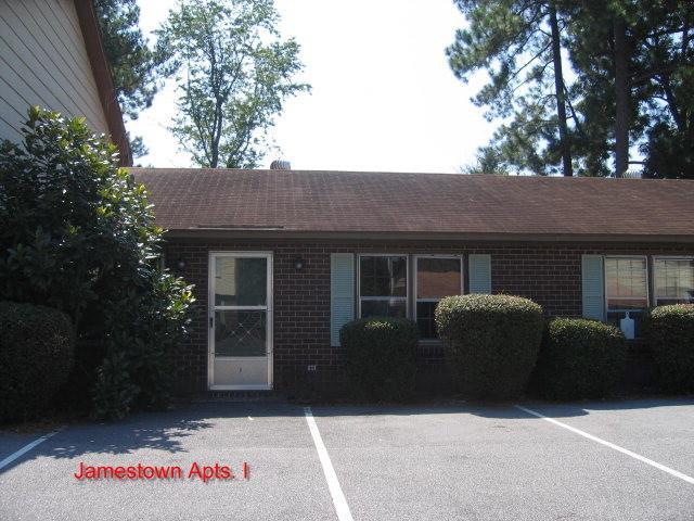 Foto principal - 1090 N Guignard Dr