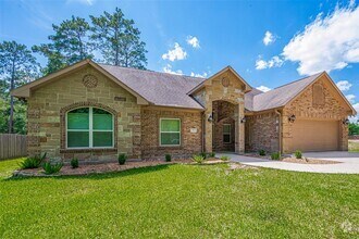 Building Photo - 503 Weisinger Dr