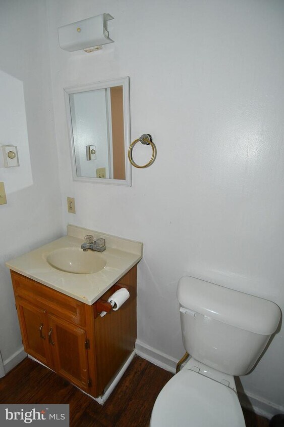 Foto del edificio - 30 Westridge Ct