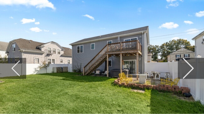 Photo - 119 Pleasant St House