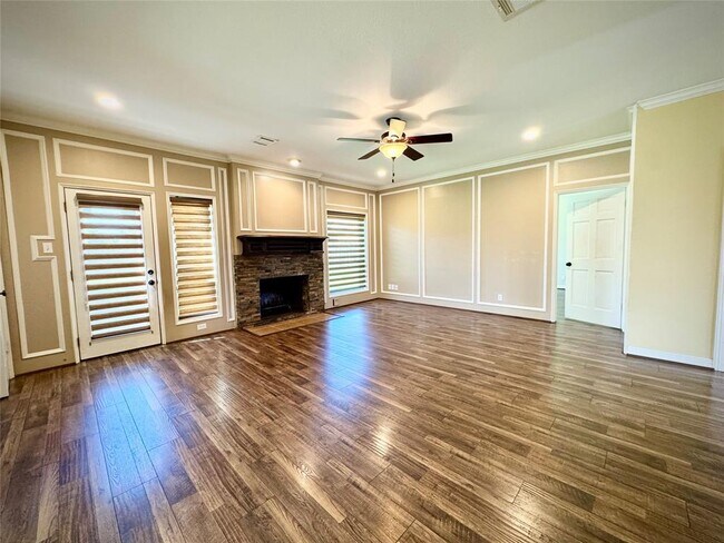Foto del edificio - 119 Shadow Wood Dr