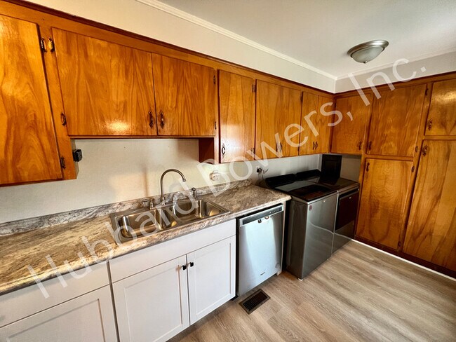 Foto del edificio - Great Location in Columbia's best neighbor...